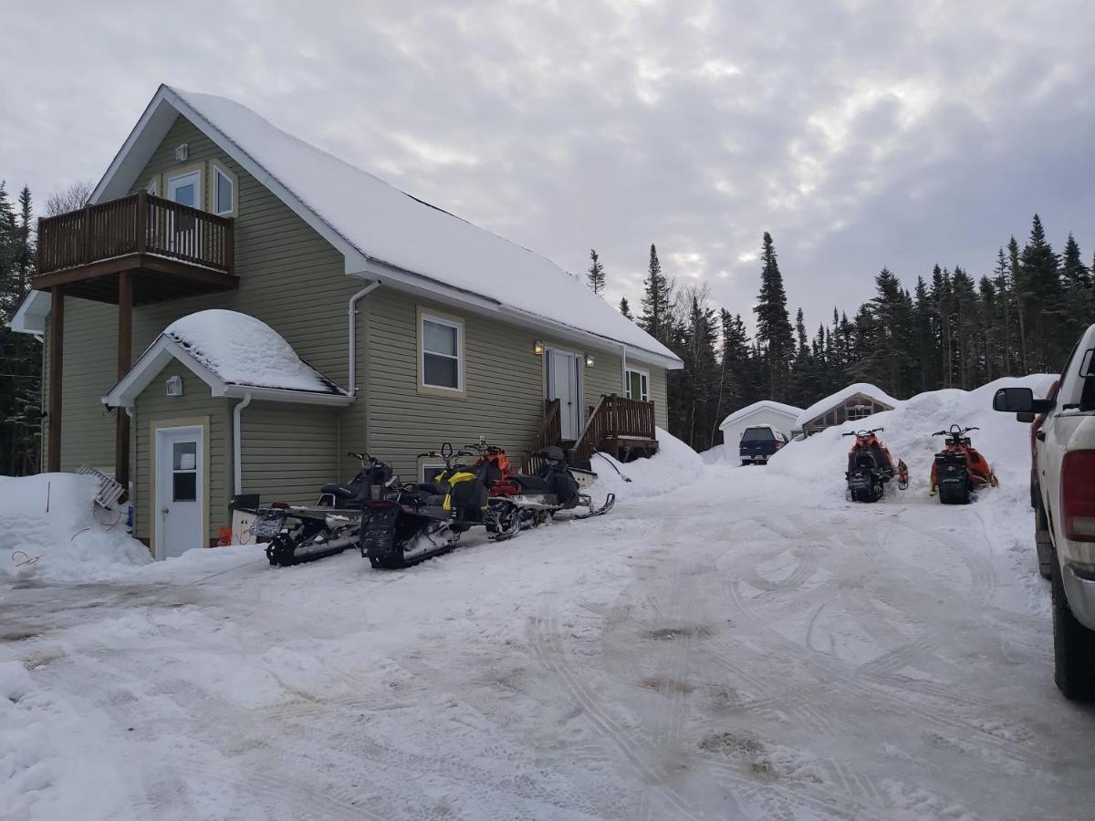 Upper Humber Settlement A Farmstay B&B Cormack Ngoại thất bức ảnh
